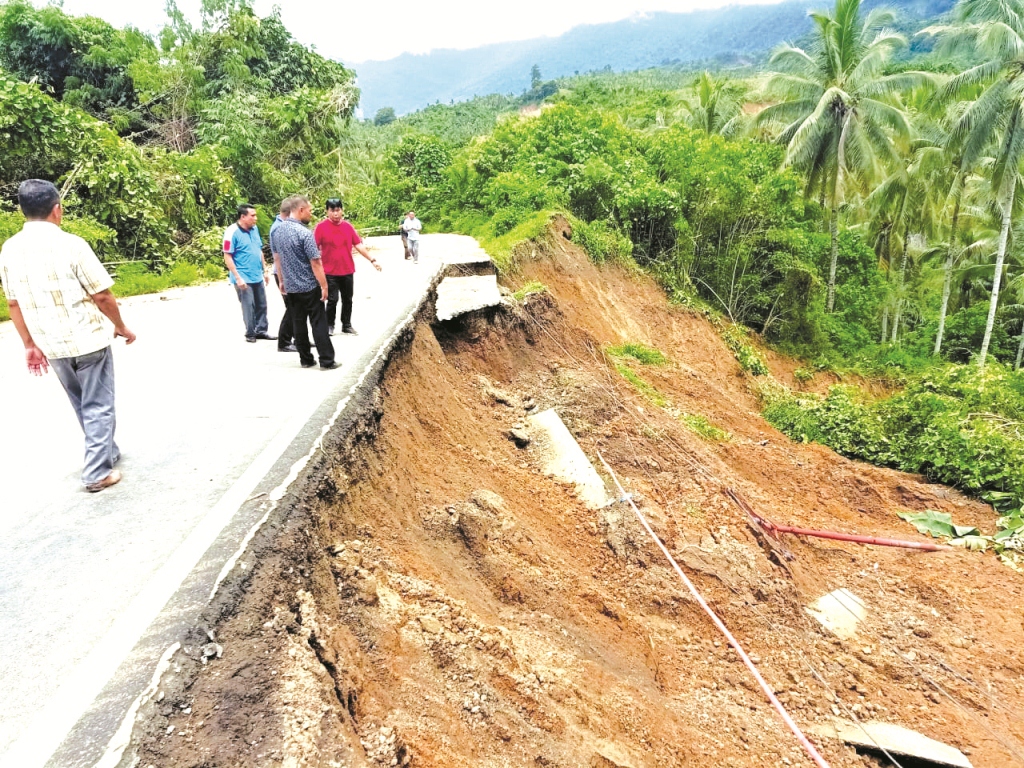 Poros Trans Sulawesi ‘Lumpuh’, OD-SK Target 4 Hari Normal